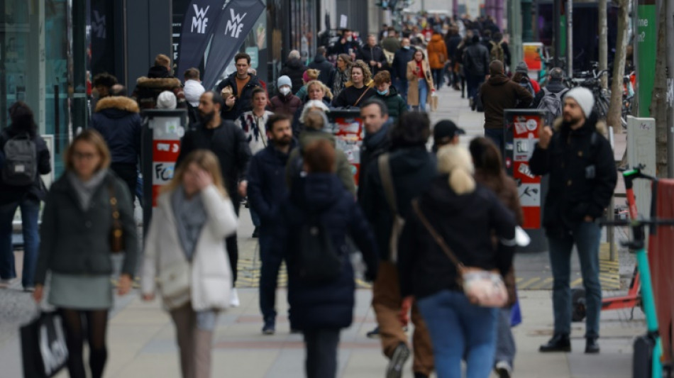Verbraucherstimmung geht weiter zur&uuml;ck - Konsumklima sinkt