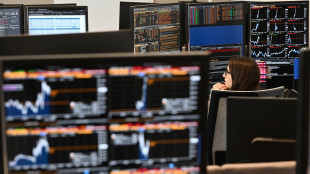 Borsa: l'Europa debole con tensioni Usa-Iran, il brent torna a 90 dollari