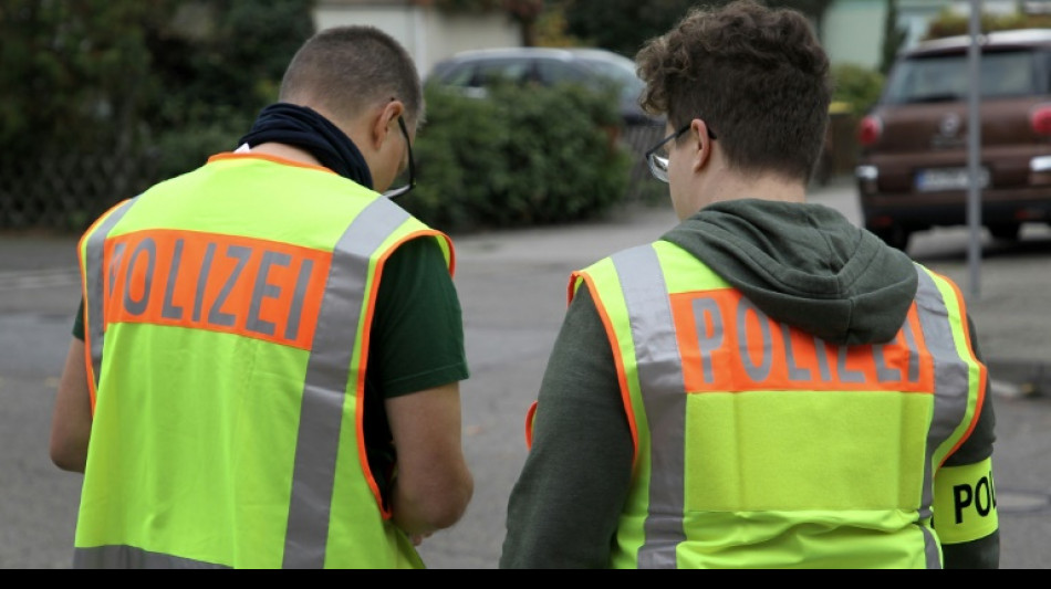 Waffen und Sprengk&ouml;rper bei zwei 13-J&auml;hrigen in Bayern gefunden