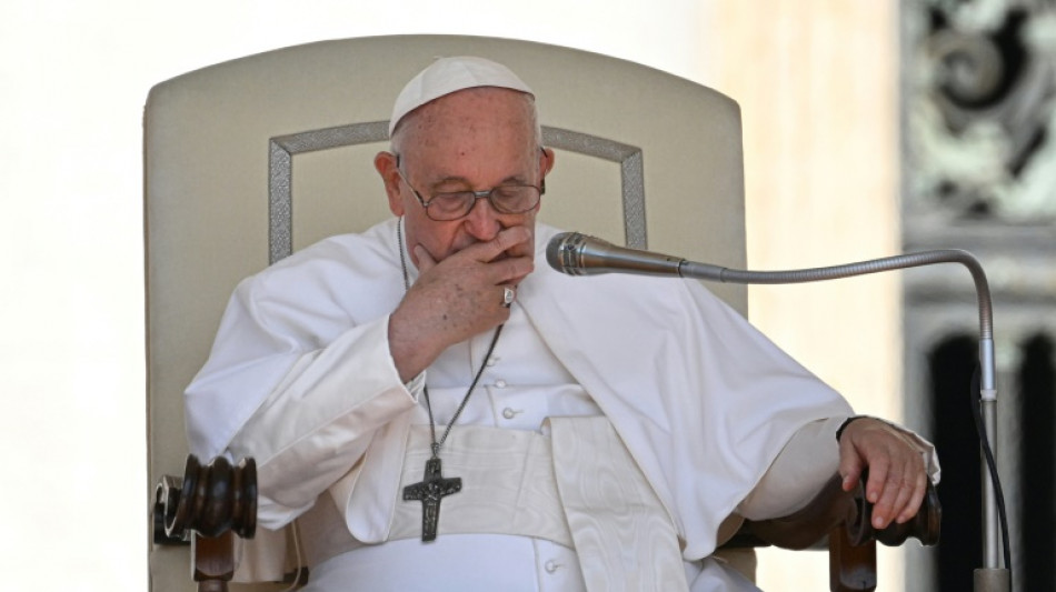 El papa ser&aacute; operado de urgencia por un riesgo de obstrucci&oacute;n intestinal