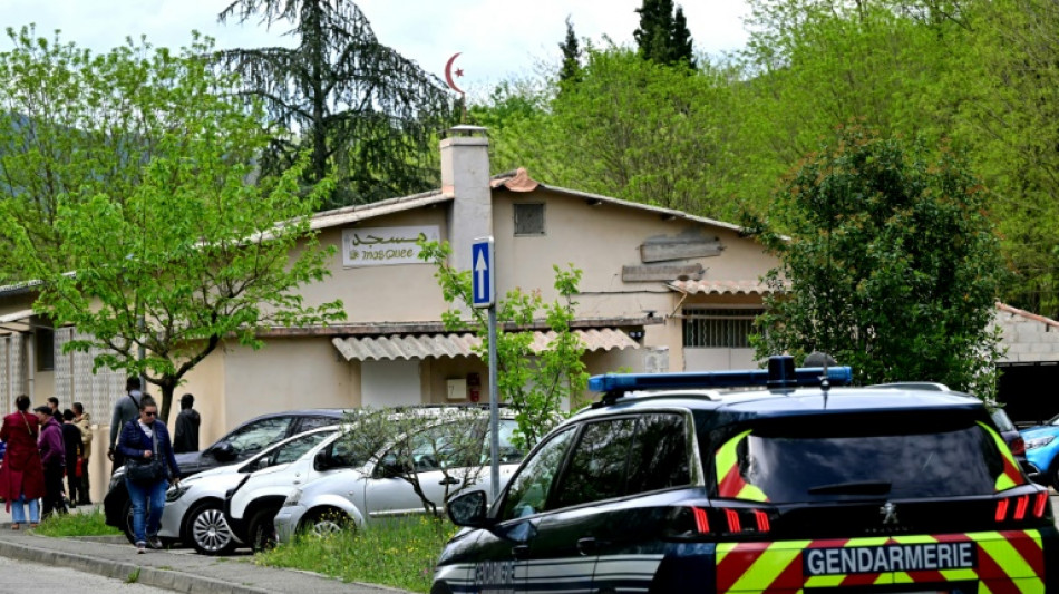 Meurtre dans une mosquée: le suspect s'est rendu dans un commissariat en Italie