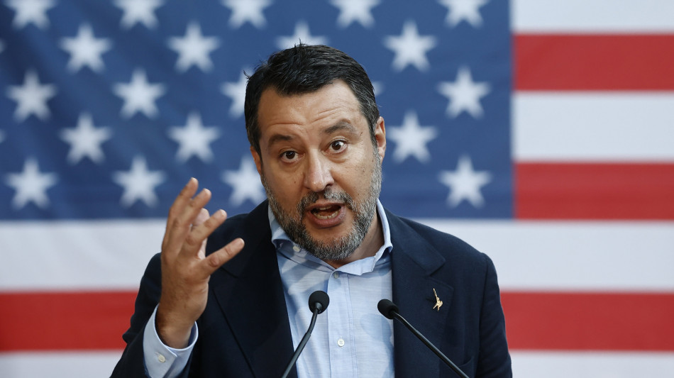 Lega, Ue arrogante,non pi&ugrave; rinviabile gruppo dei patrioti