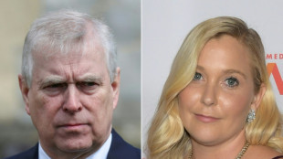 Família de mulher que denunciou príncipe Andrew celebra renúncia a título real